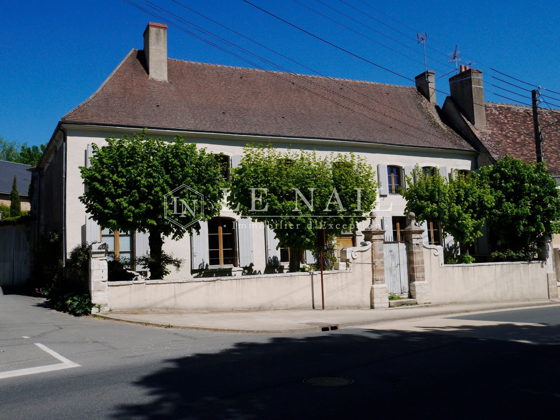 Maison à vendre, 335m², Neuvy-Saint-Sépulchre