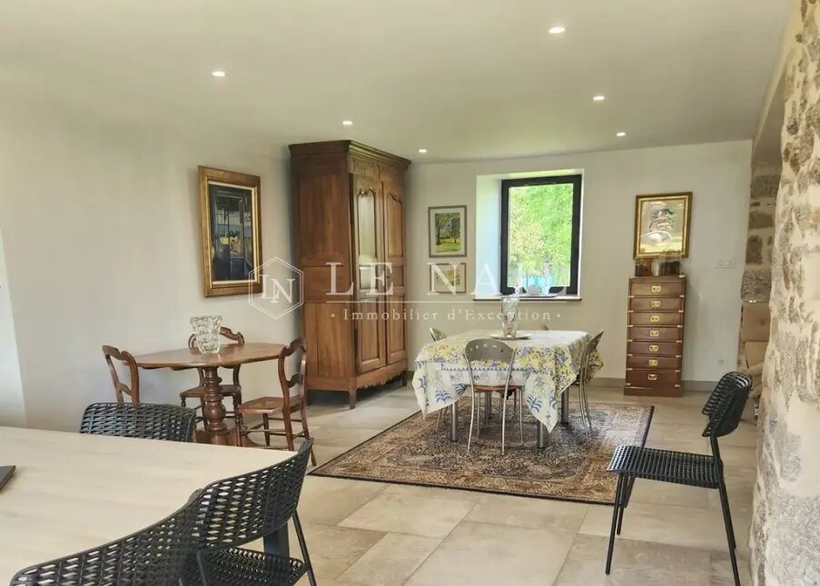 Maison à vendre, 388m², Saint-Bonnet-le-Château