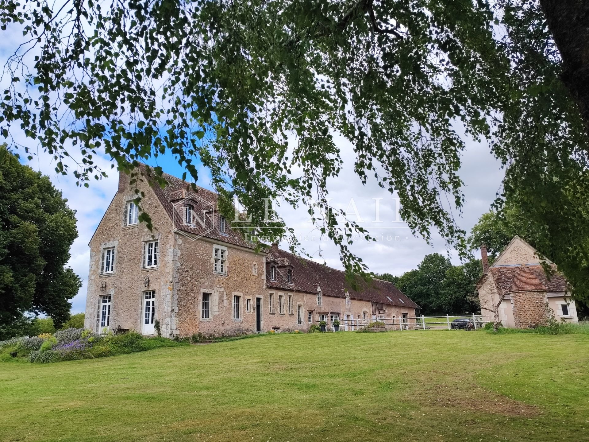 Maison à vendre, 850m², Nogent-le-Rotrou