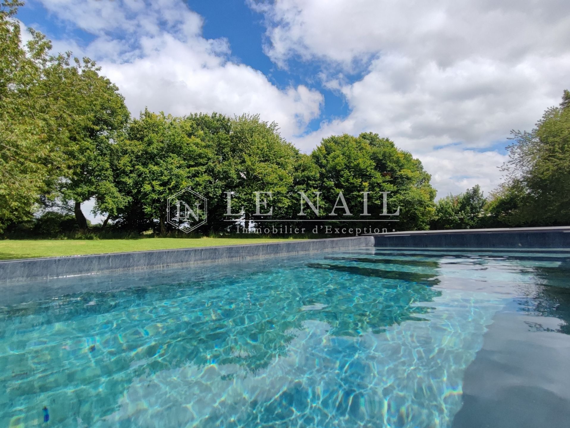 Maison à vendre, 850m², Nogent-le-Rotrou