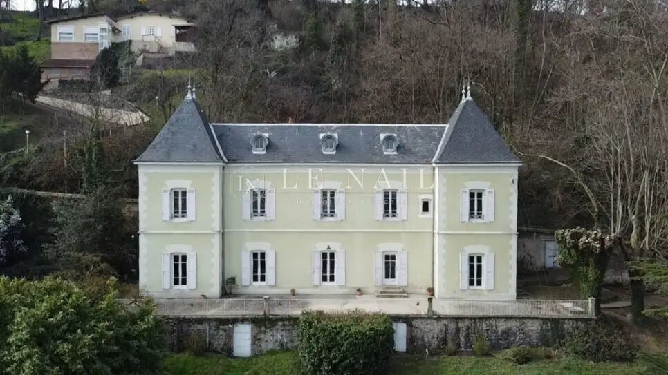 Maison à vendre, 250m², Sainte-Colombe