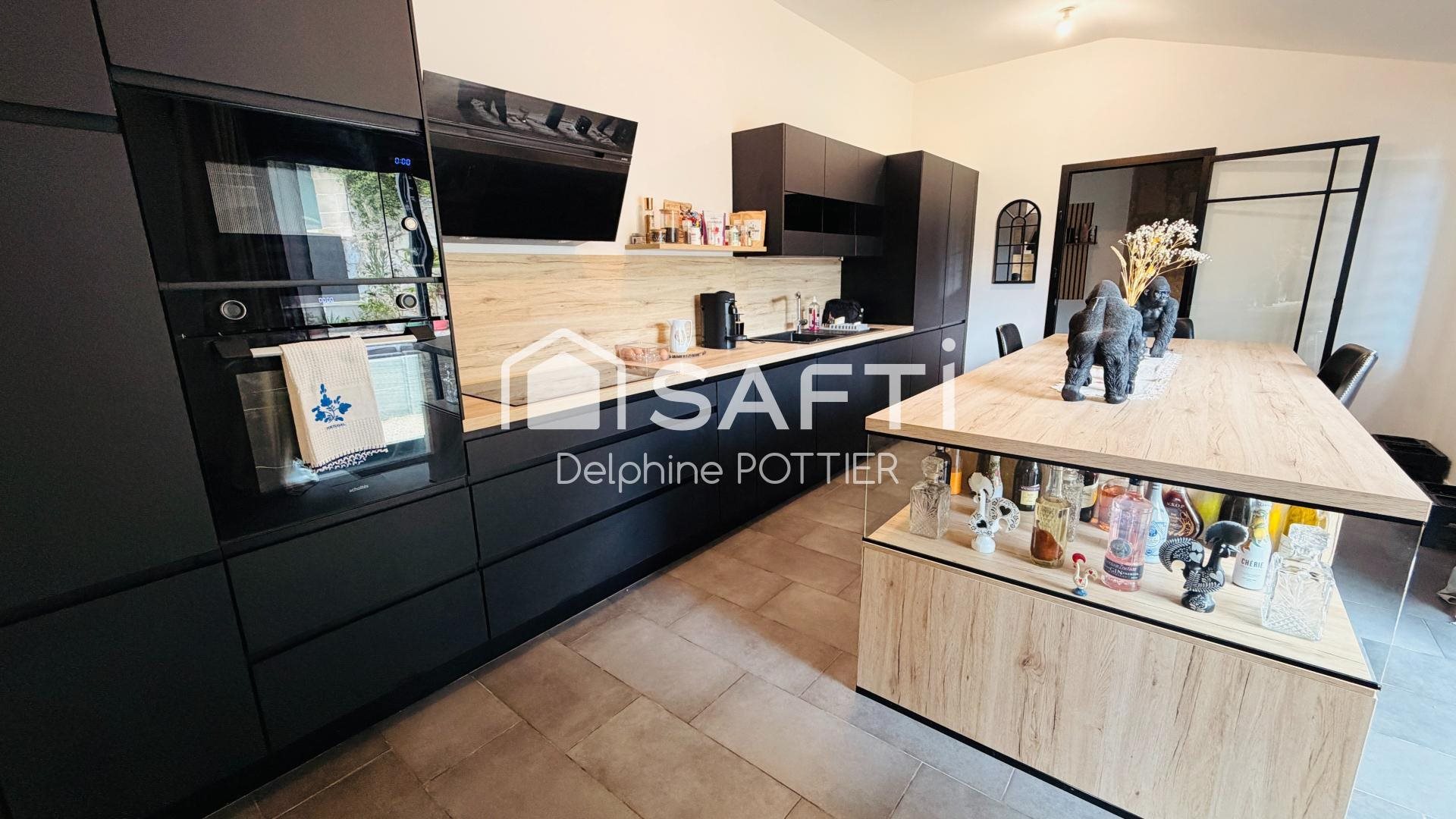 Maison à vendre, 112m², Pierrefonds