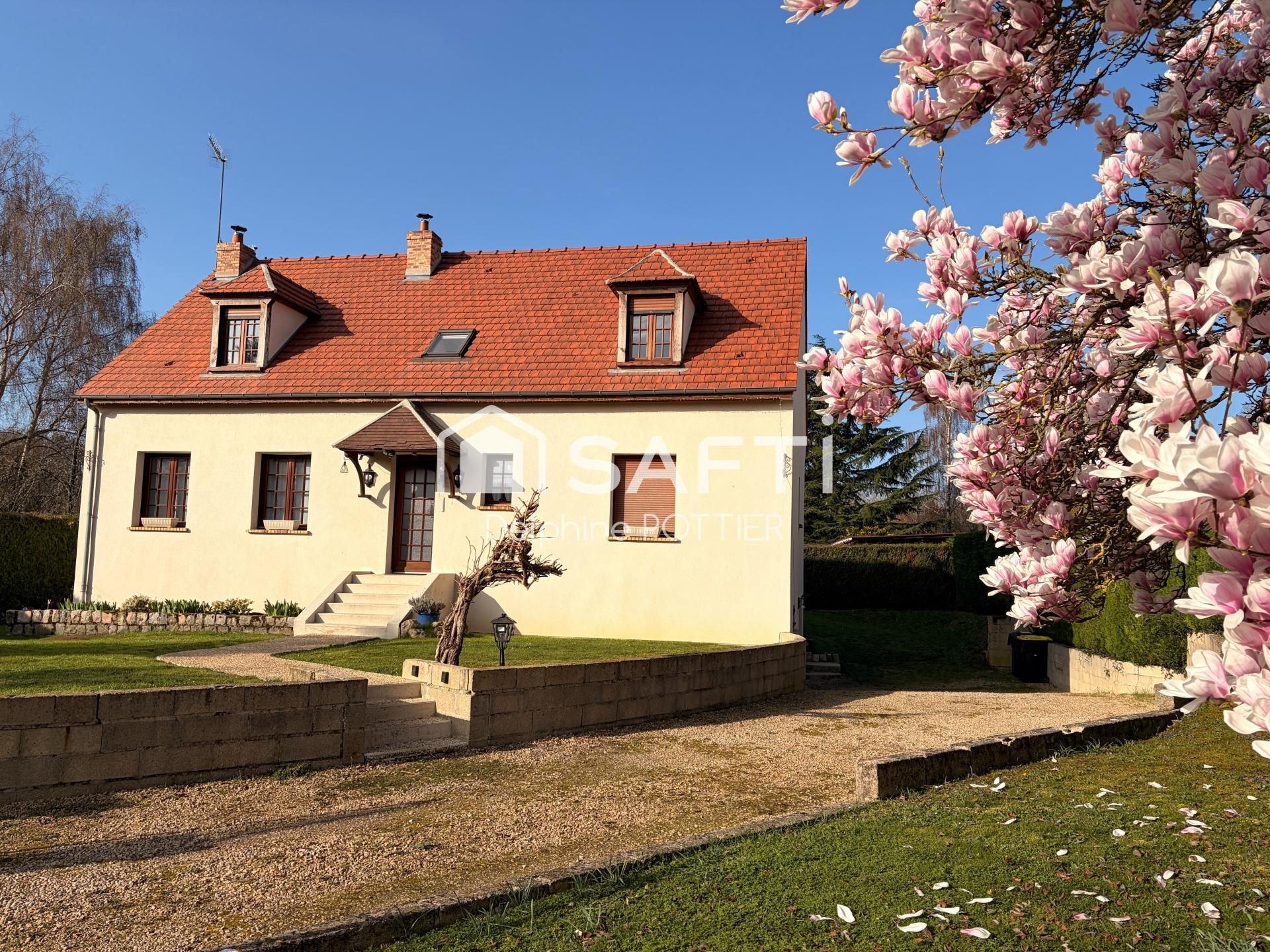 Maison à vendre, 151m², Crépy-en-Valois