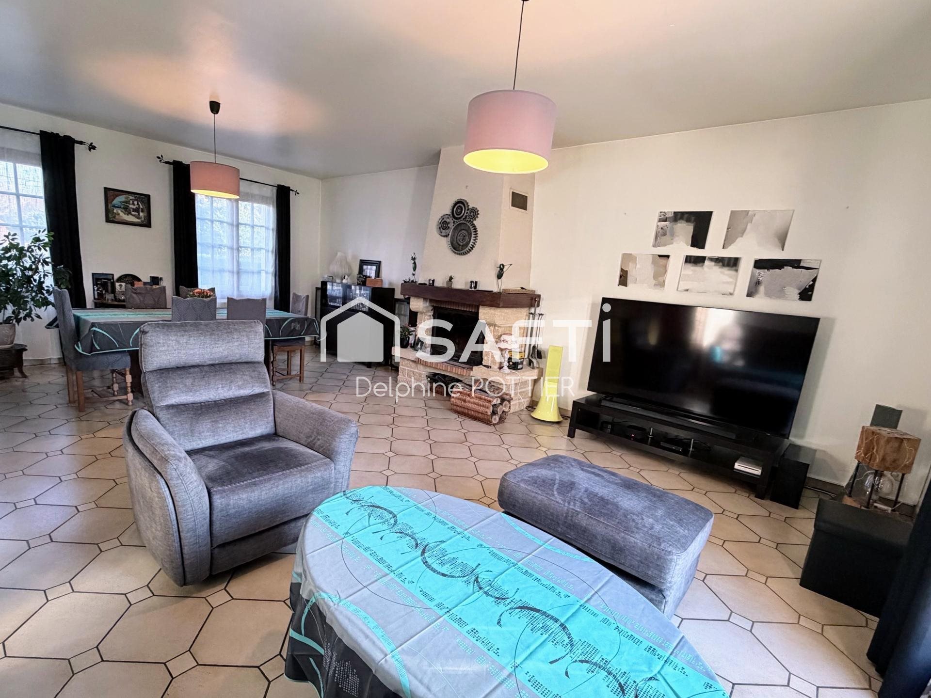 Maison à vendre, 151m², Crépy-en-Valois