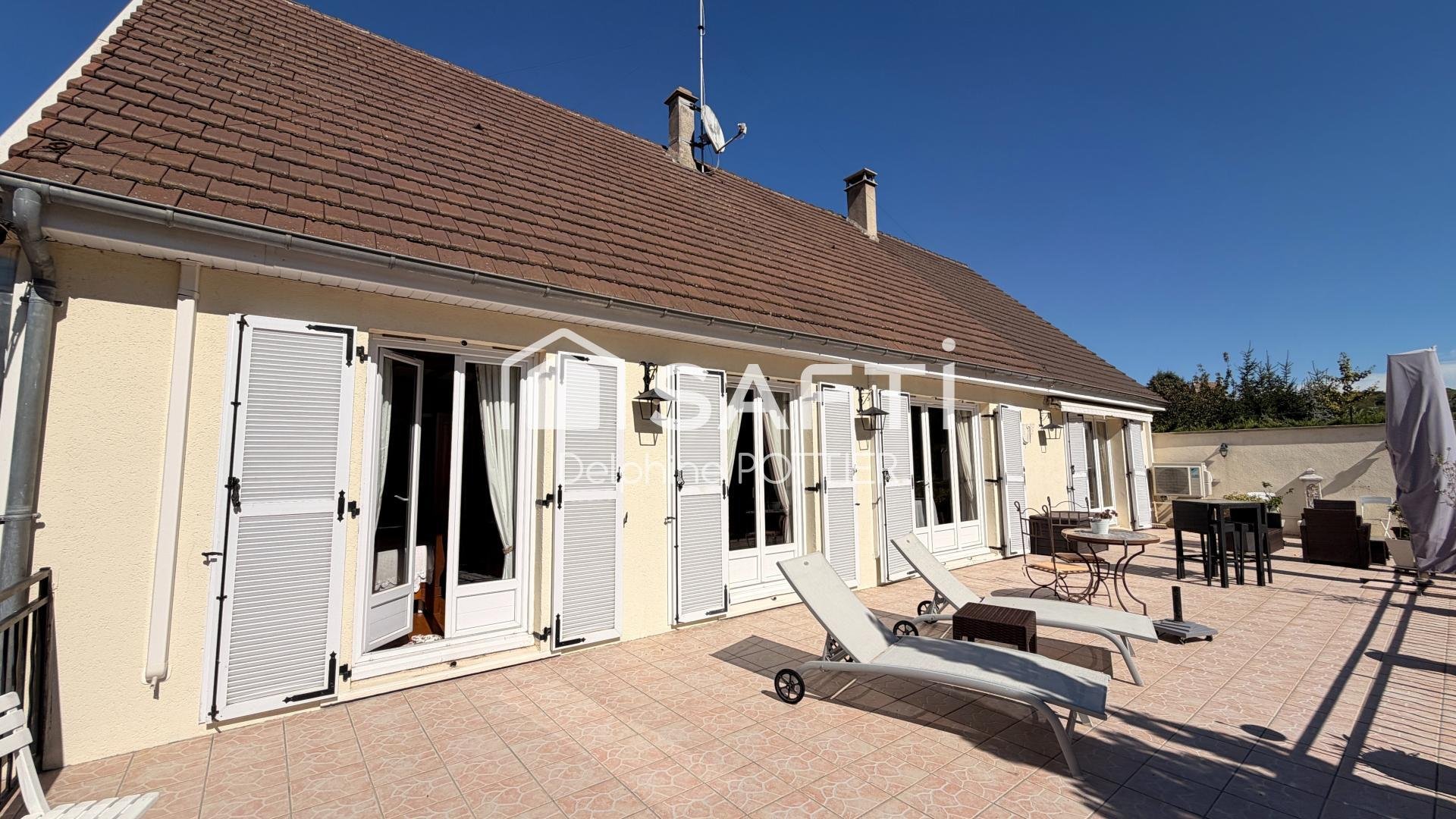 Maison à vendre, 275m², Crépy-en-Valois