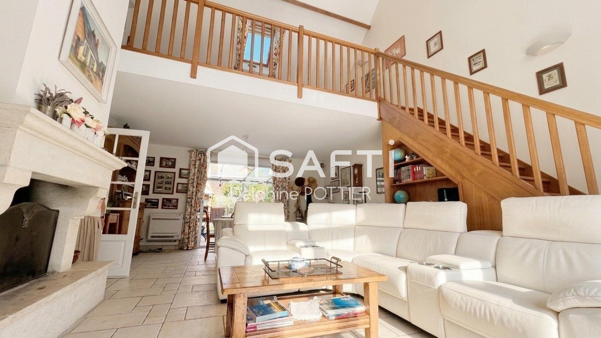 Maison à vendre, 275m², Crépy-en-Valois
