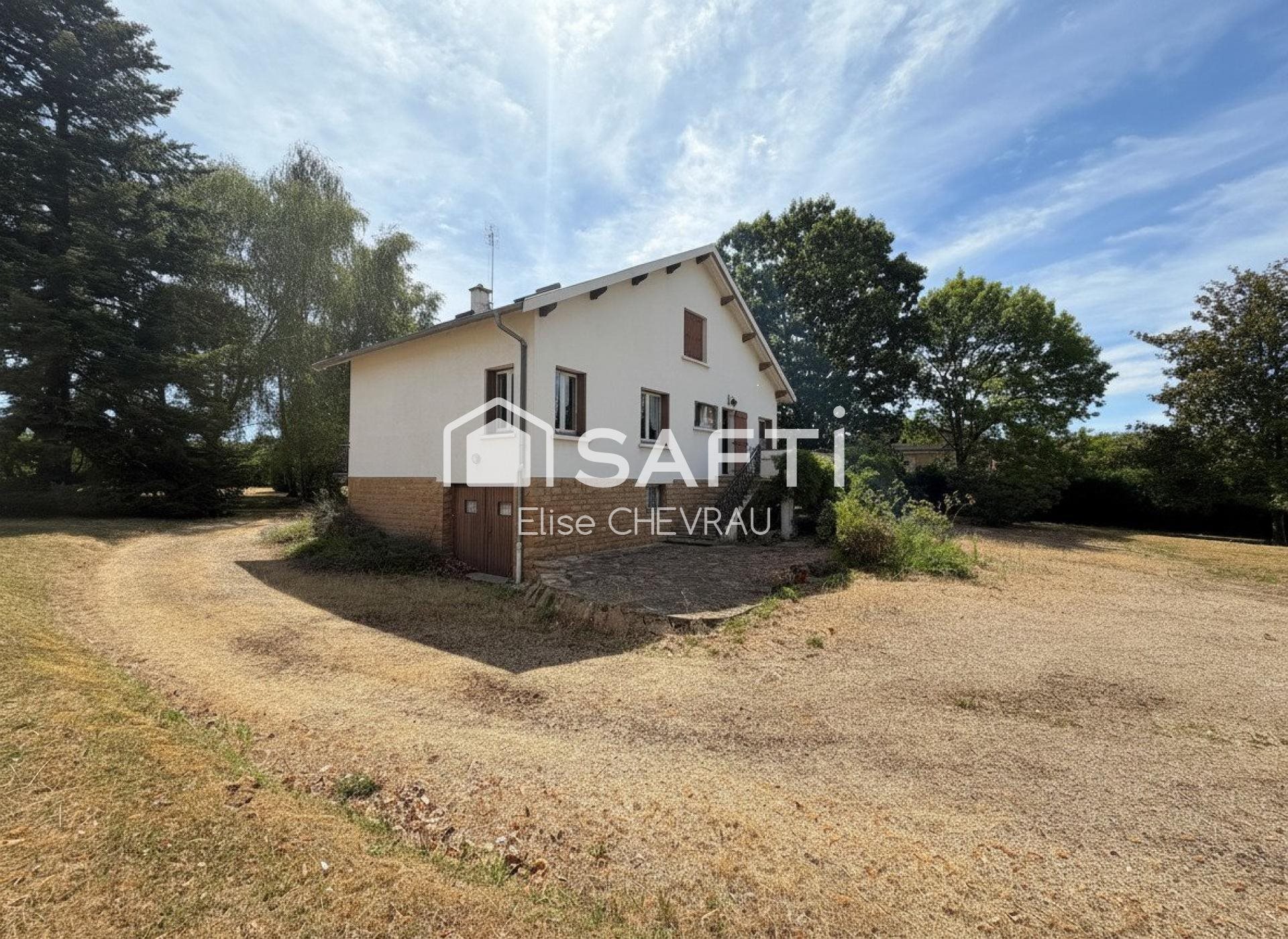 Maison à vendre, 142m², Saint-Martin-Belle-Roche
