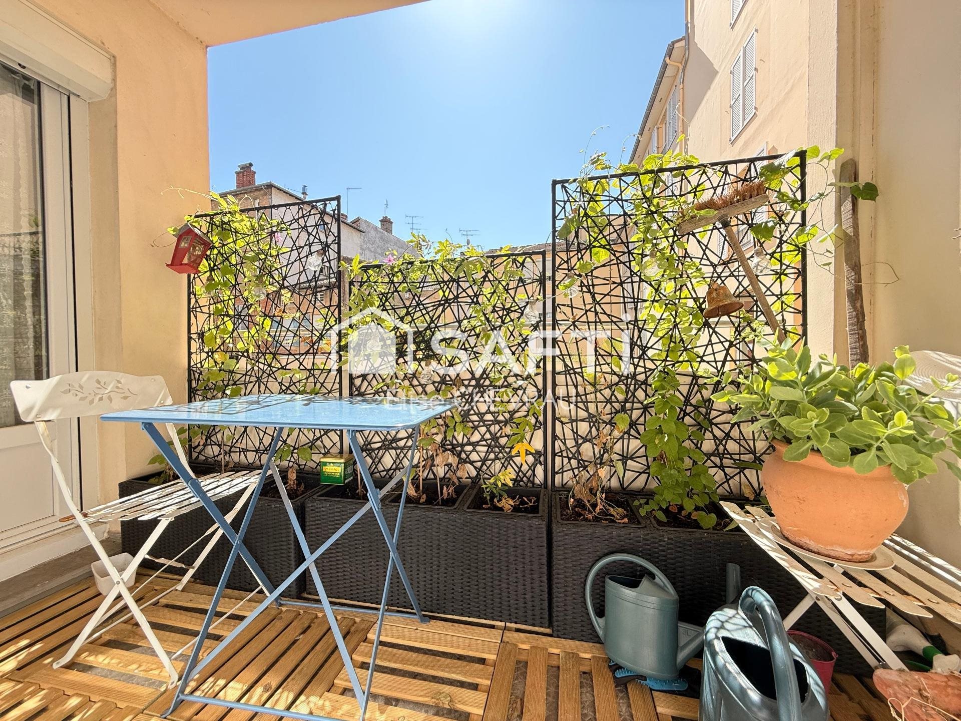 Appartement à vendre, 90m², Mâcon