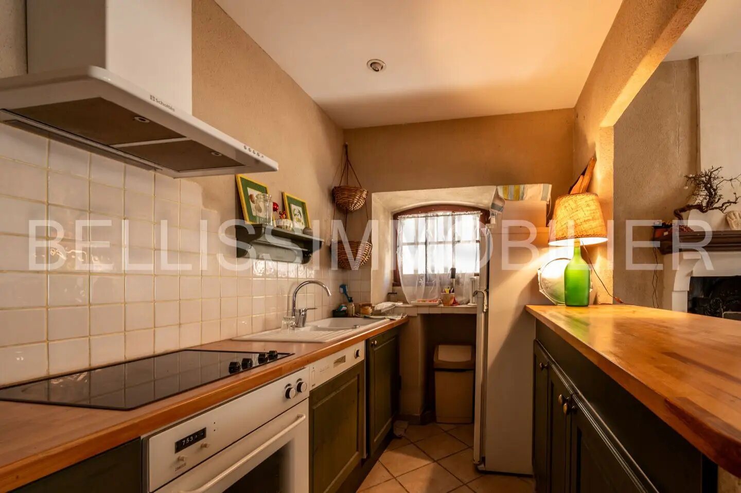 Maison à vendre, 180m², Eyguières
