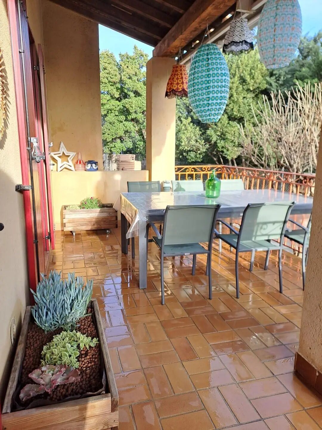 Maison à vendre, 170m², Eyguières