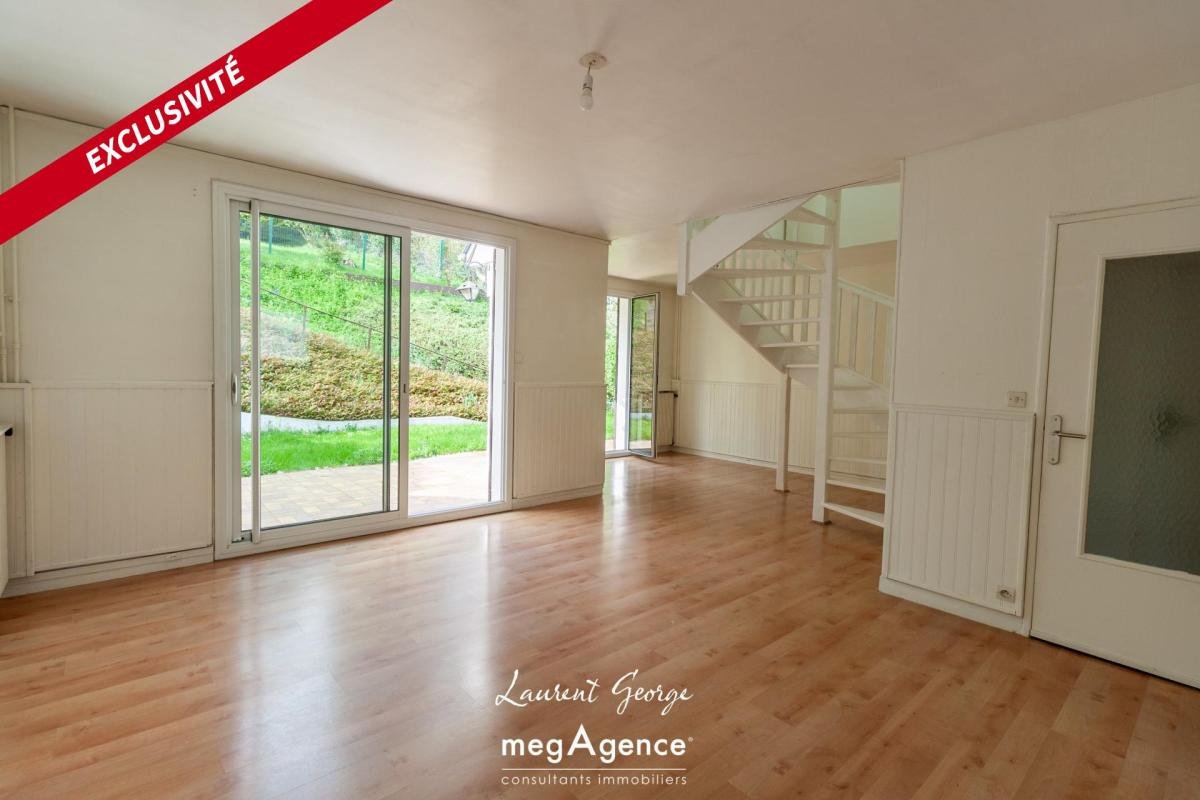 Maison à vendre, 107m², Saint-Léger-du-Bourg-Denis
