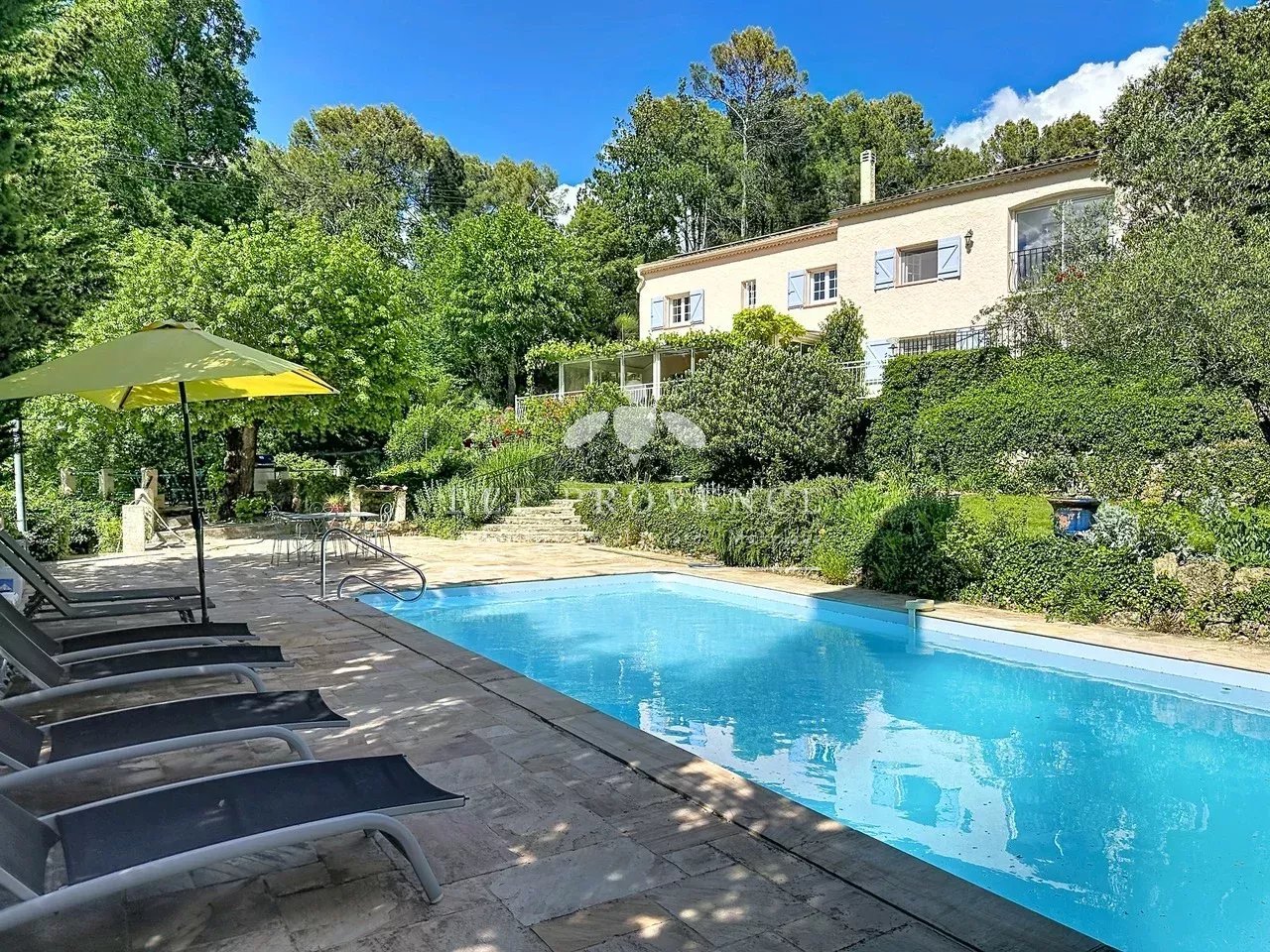 Maison à vendre, 263m², Flayosc