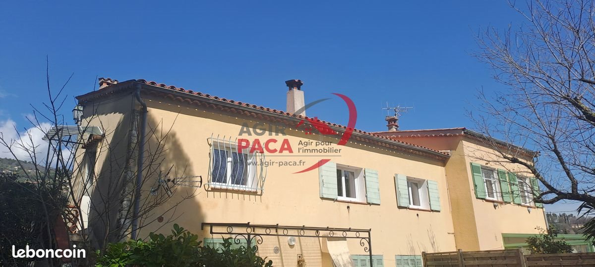 Appartement à louer, 45m², Seillans