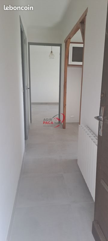 Appartement à louer, 45m², Seillans