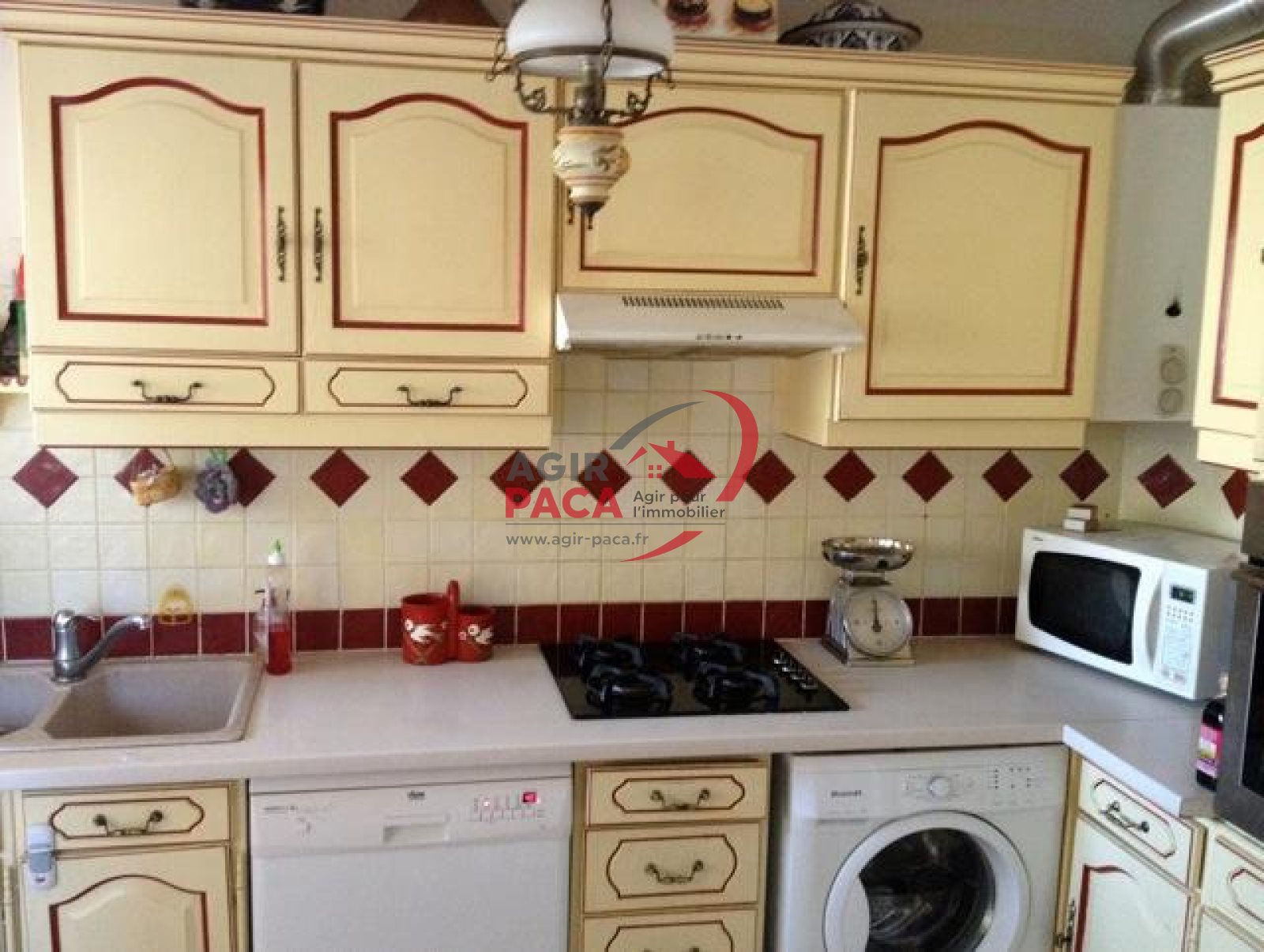 Appartement à louer, 69m², Saint-Raphaël
