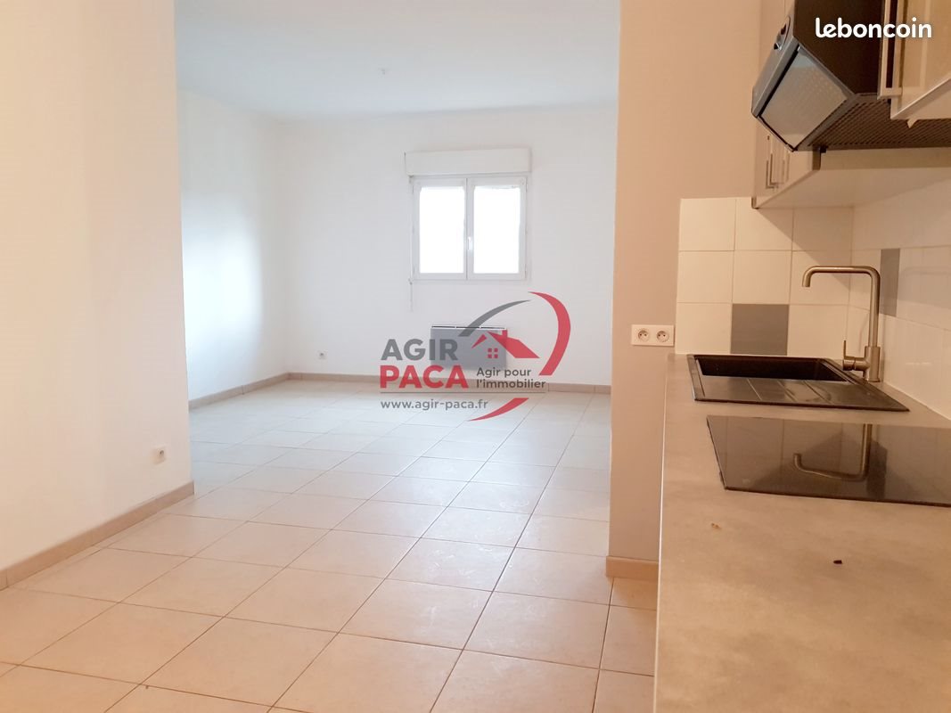 Appartement à louer, 45m², Montauroux