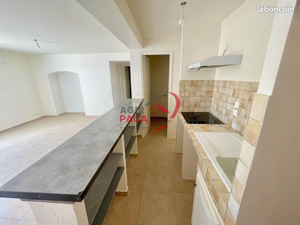 Appartement à louer, 48m², Puget-sur-Argens