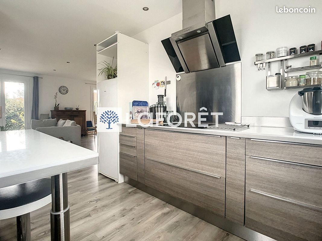 Maison à louer, 130m², Bressuire