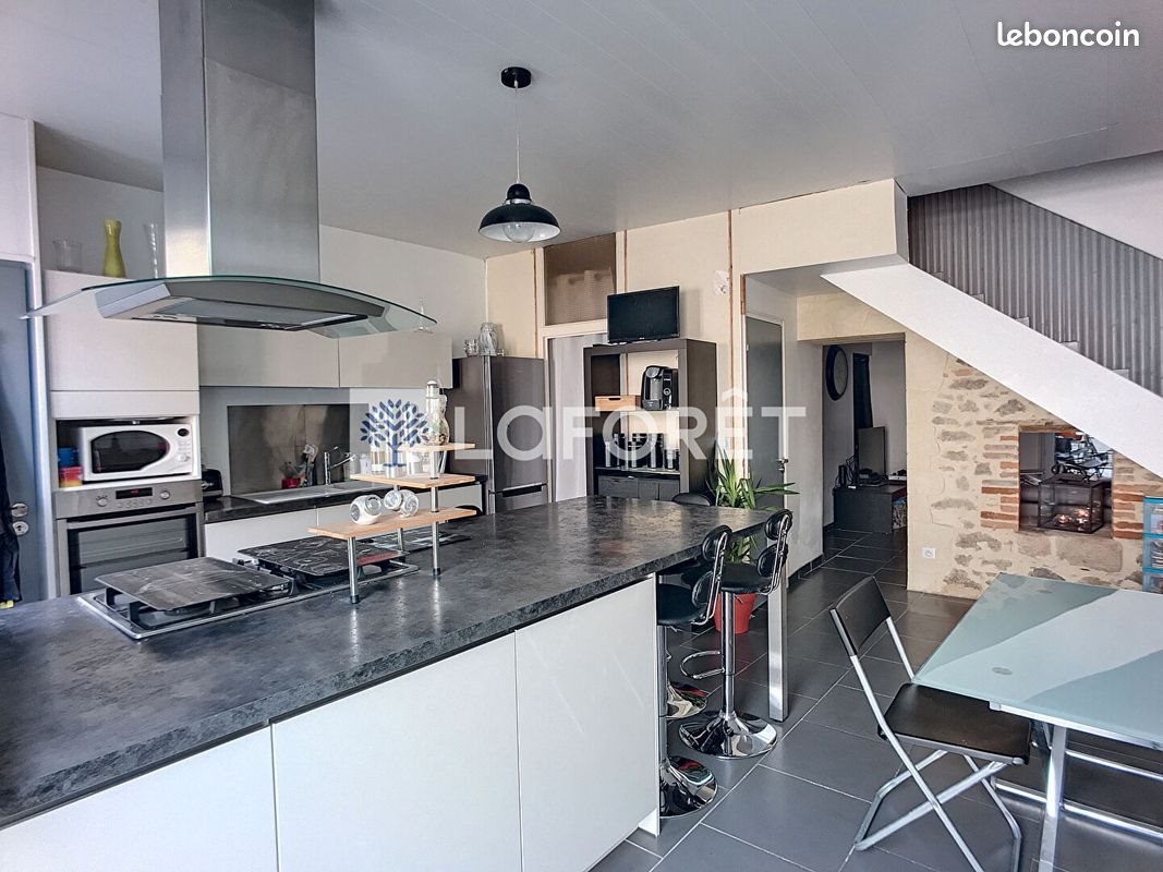 Maison à louer, 91m², Mauléon