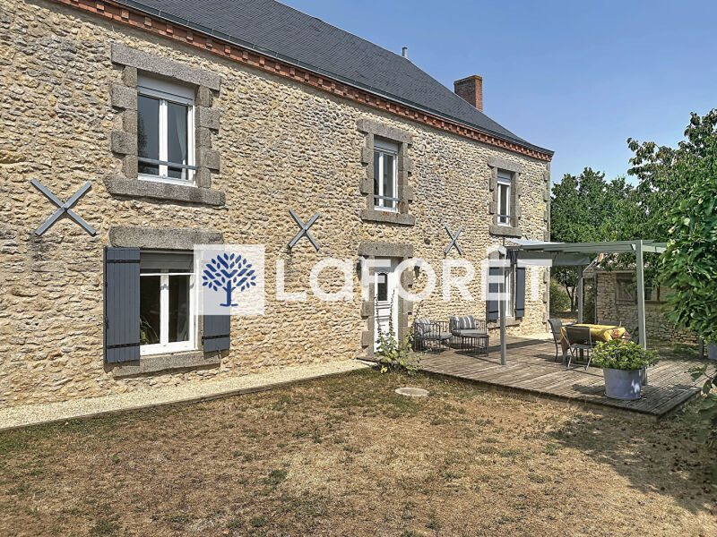 Maison à vendre, 153m², Airvault