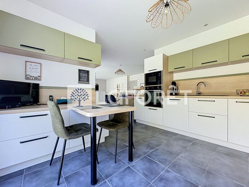 Maison à vendre, 101m², Bressuire
