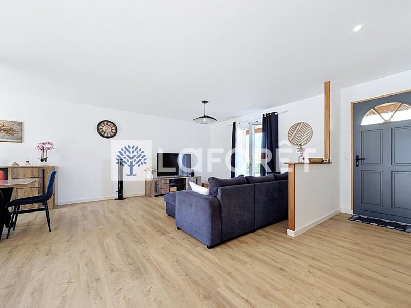 Maison à louer, 104m², Saint-Loup-Lamairé