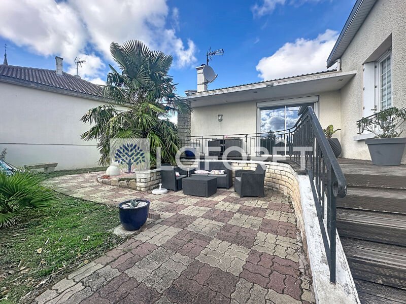 Maison à vendre, 149m², Bressuire