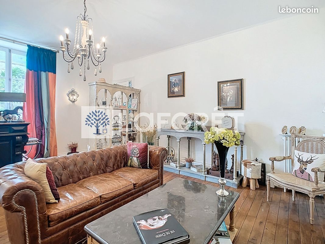 Maison à vendre, 270m², Thouars