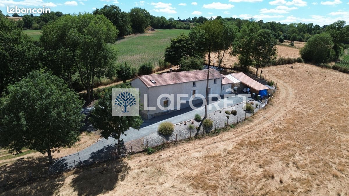 Maison à vendre, 166m², Parthenay