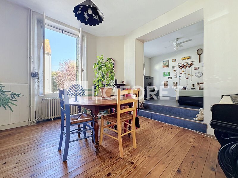Maison à vendre, 83m², Bressuire