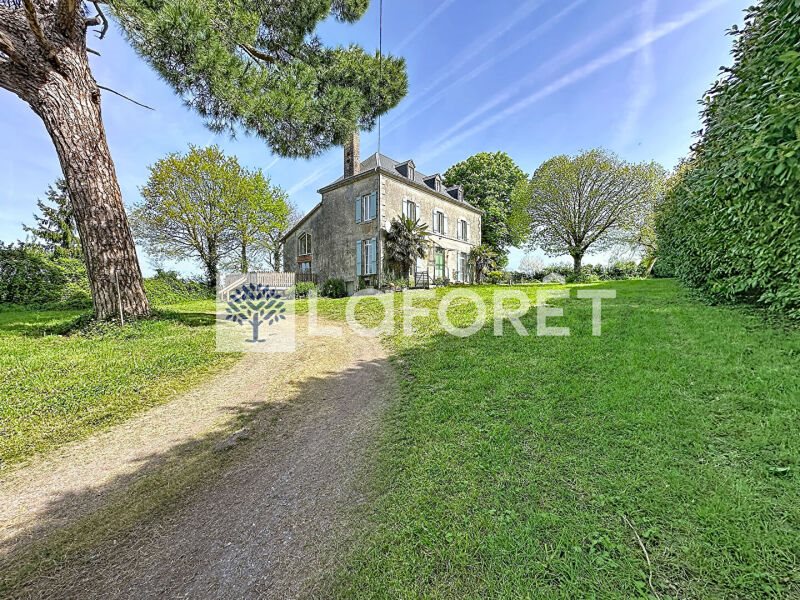 Maison à vendre, 250m², Largeasse