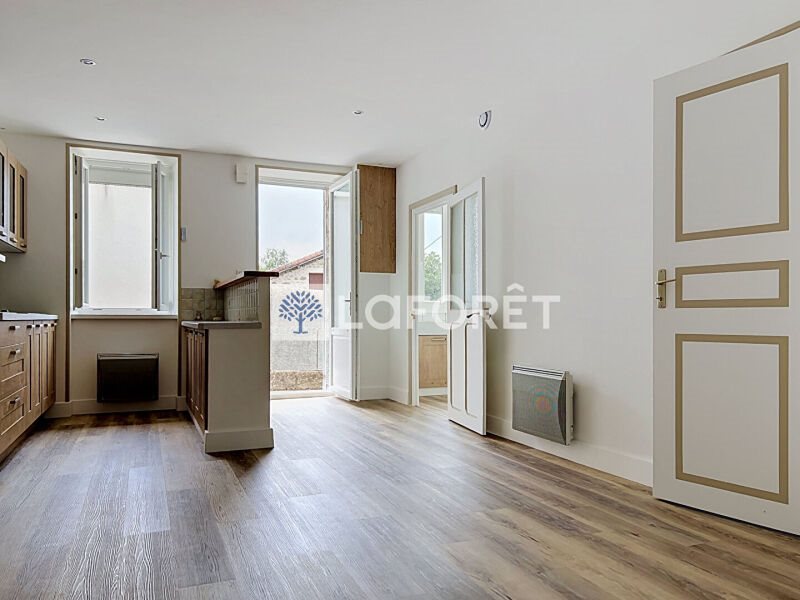 Maison à vendre, 66m², Chiché