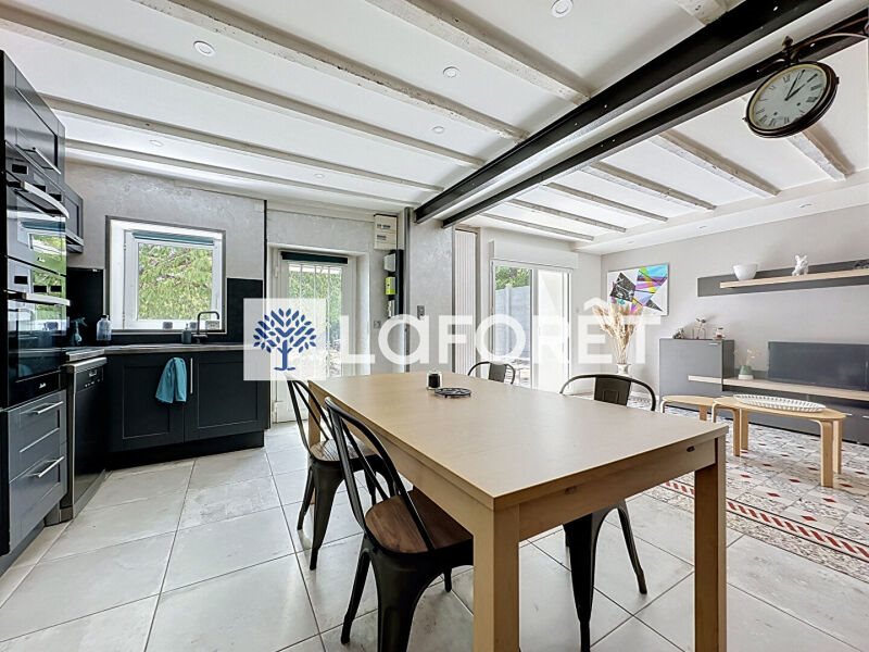 Maison à vendre, 106m², Bressuire