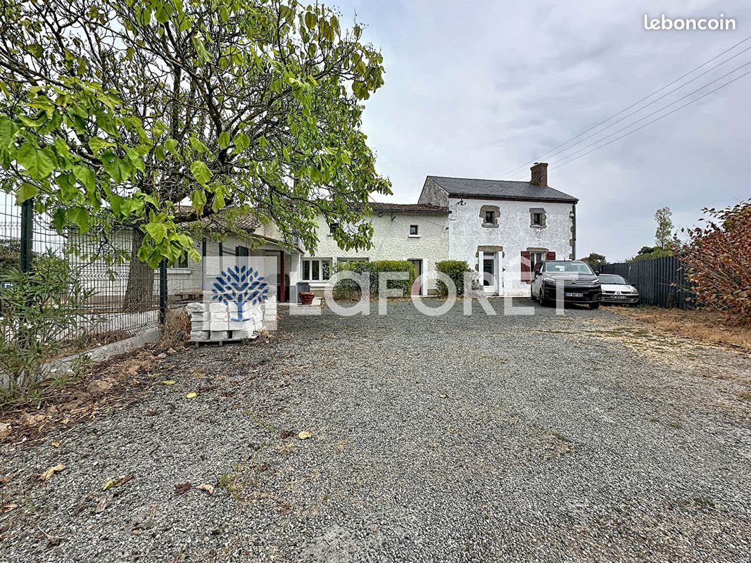 Maison à vendre, 264m², Argentonnay