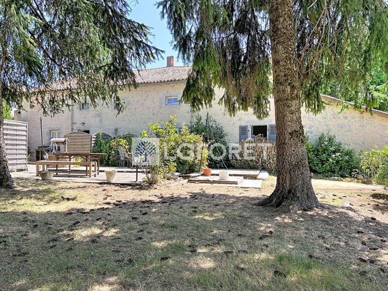 Maison à vendre, 293m², Neuvy-Bouin