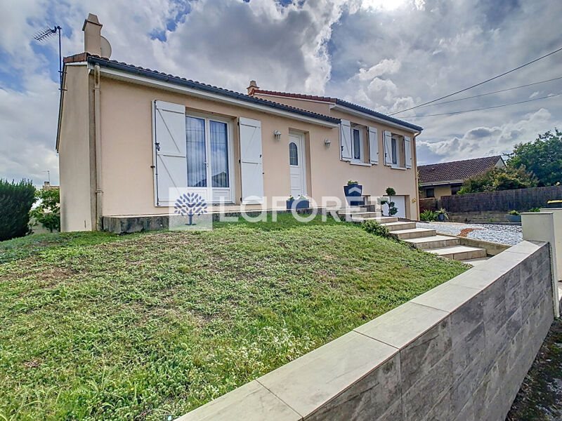 Maison à vendre, 99m², Nueil-les-Aubiers