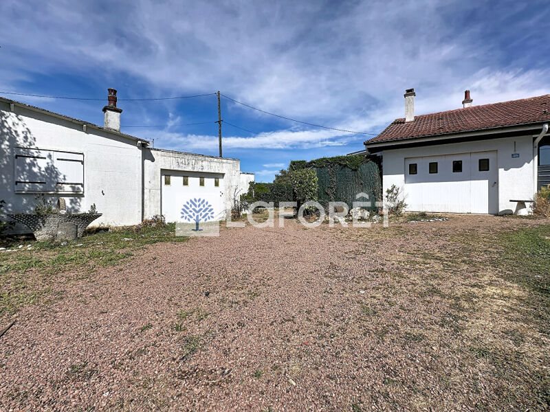 Maison à vendre, 93m², Saint-Varent