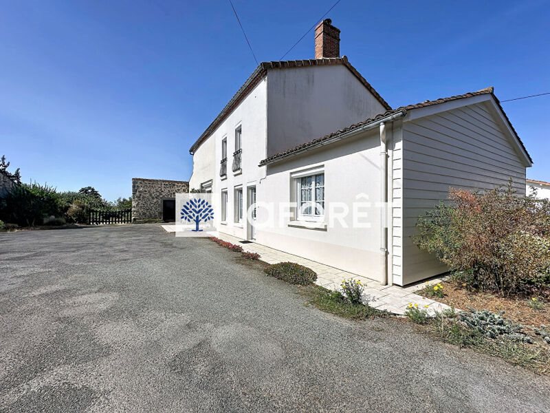 Maison à vendre, 96m², Nueil-les-Aubiers