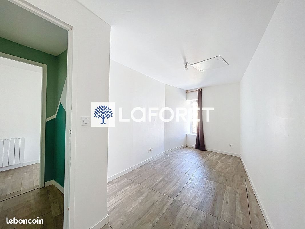 Maison à louer, 73m², Somloire