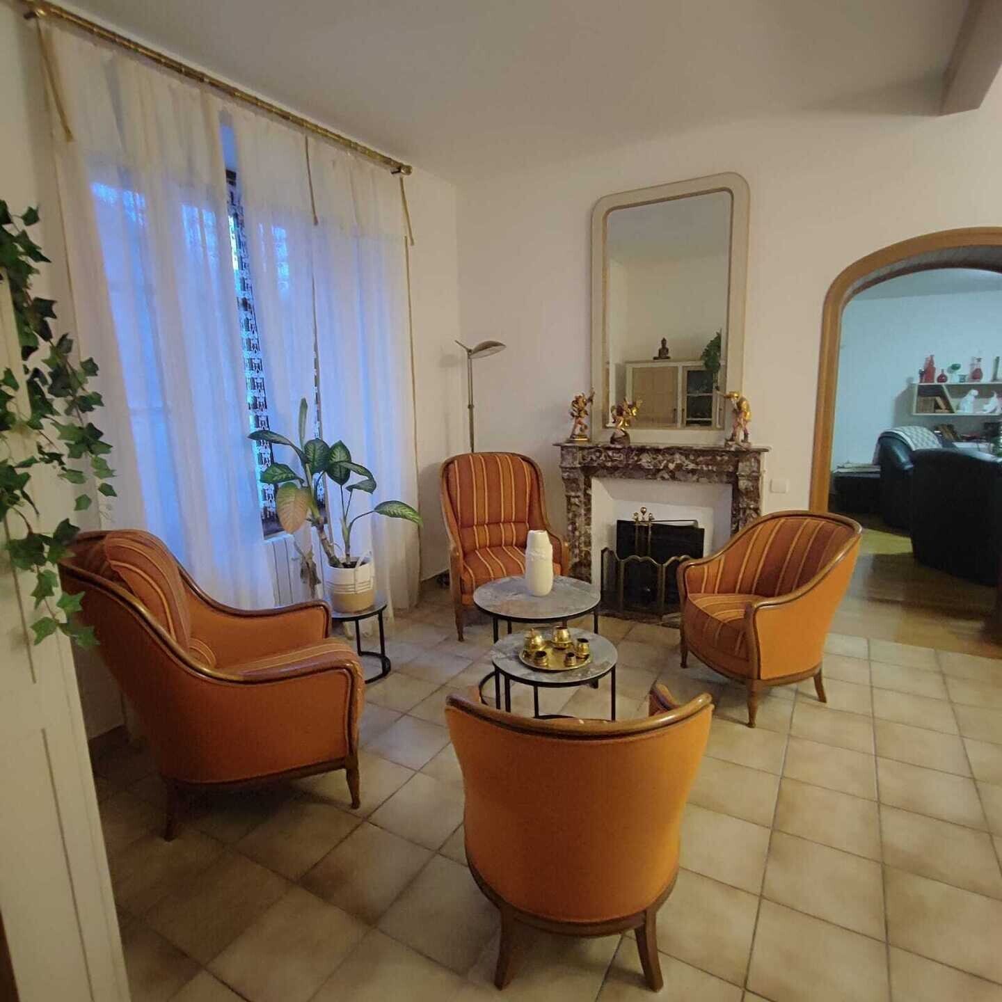 Maison à vendre, 174m², Ydes