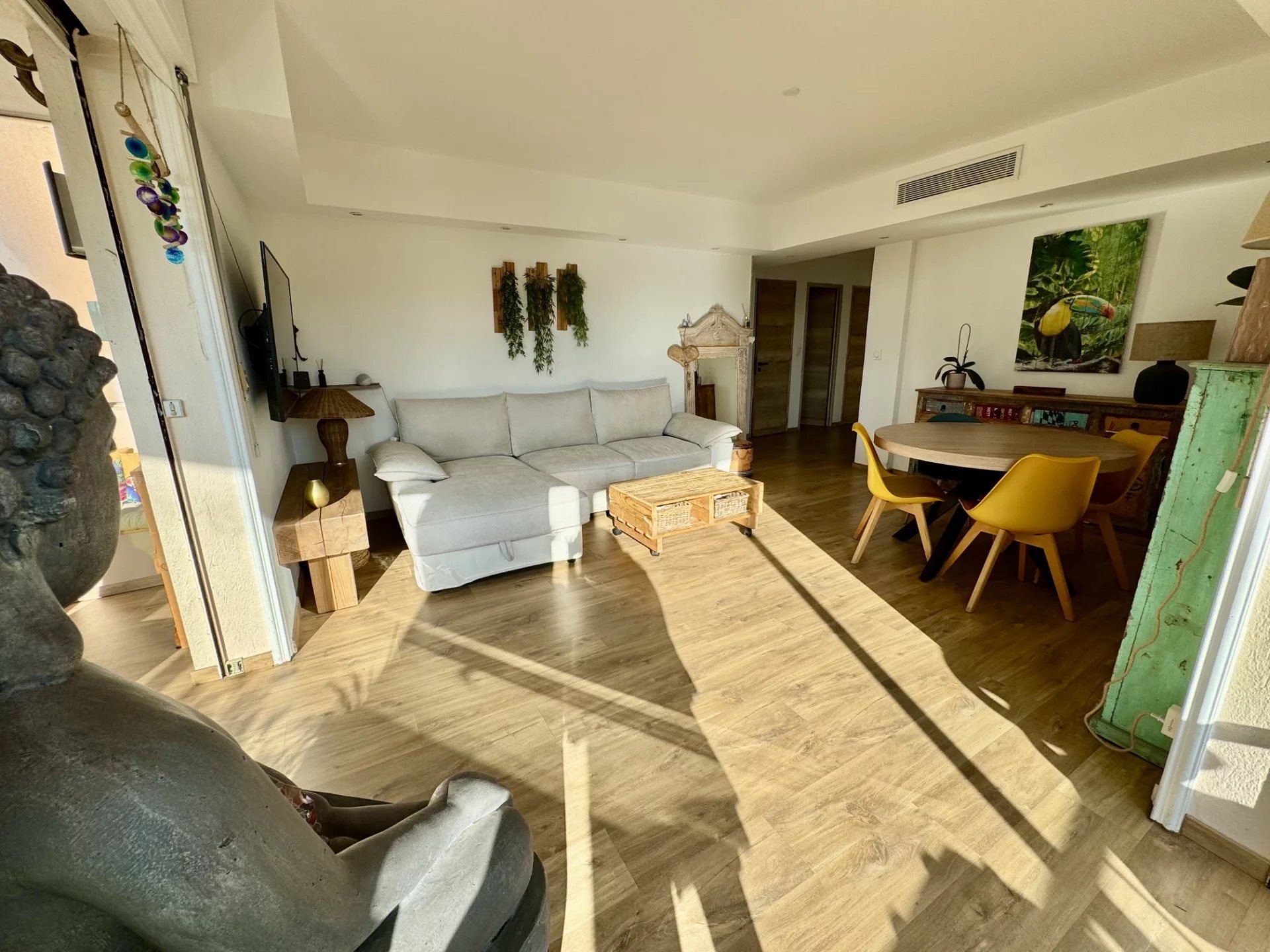 Appartement – Cannes - Plus