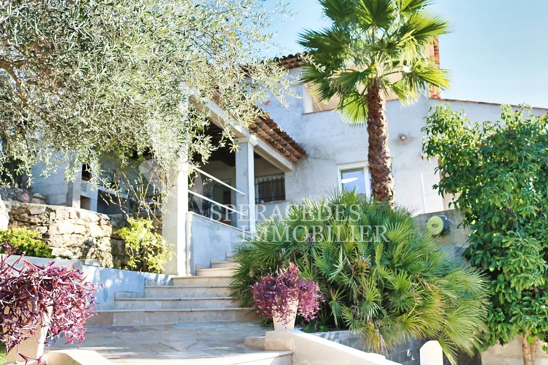 Maison à vendre, 150m², Cabris