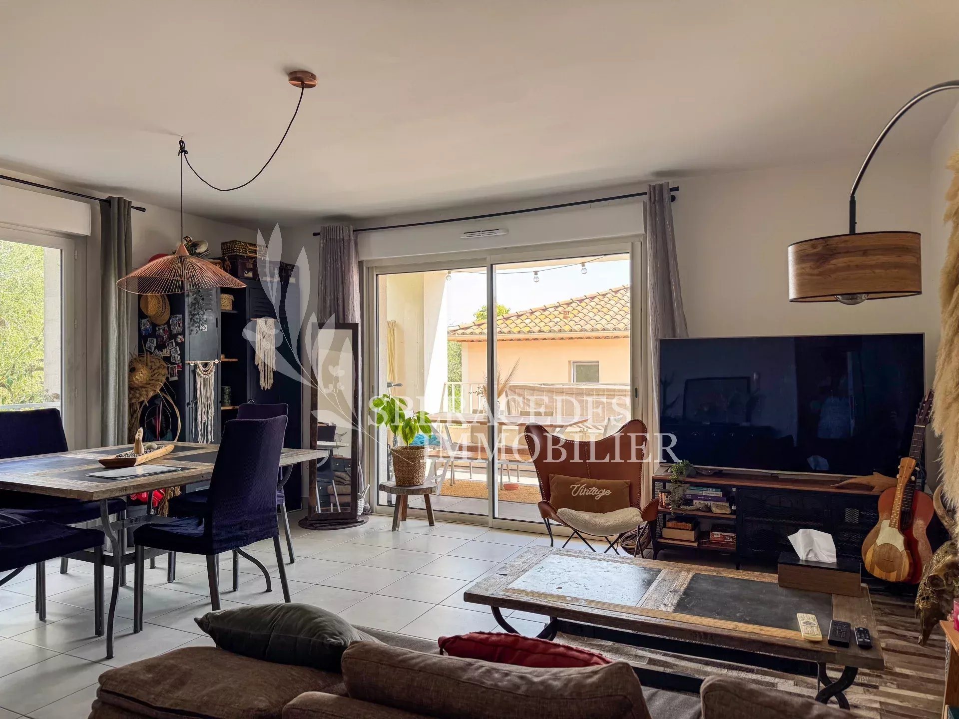 Appartement à vendre, 75m², Spéracèdes