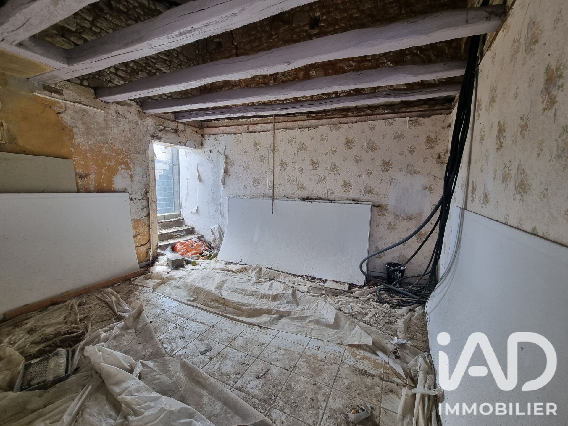 Maison à vendre, 27m², Le Puy-Notre-Dame