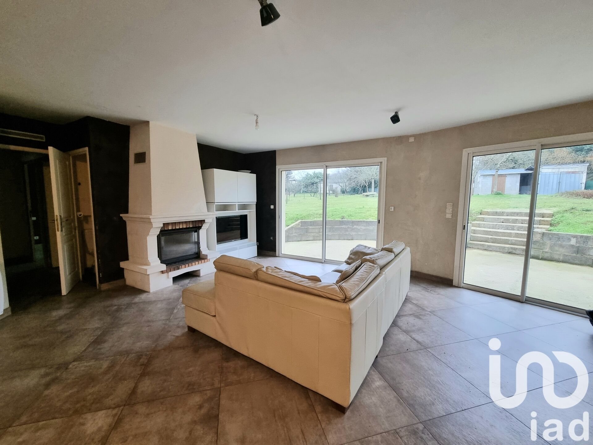 Maison à vendre, 147m², La Chapelle-Saint-Laud
