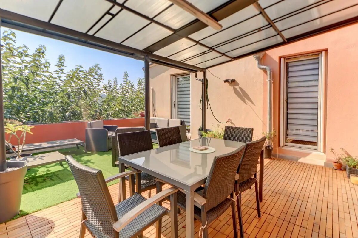 Appartement à vendre, 92m², Carros