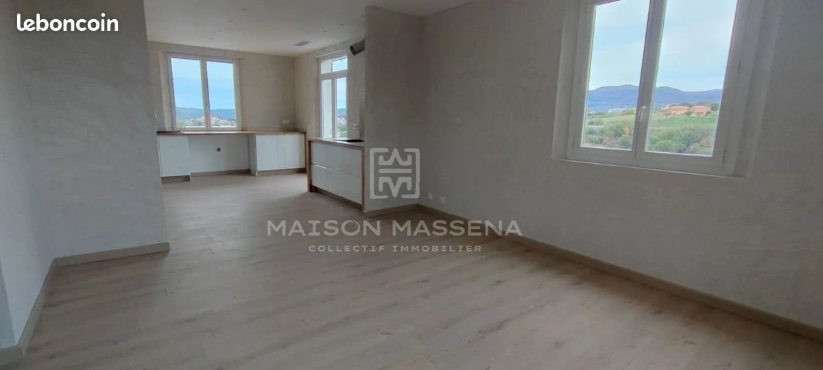 Appartement à louer, 92m², Cagnes-sur-Mer