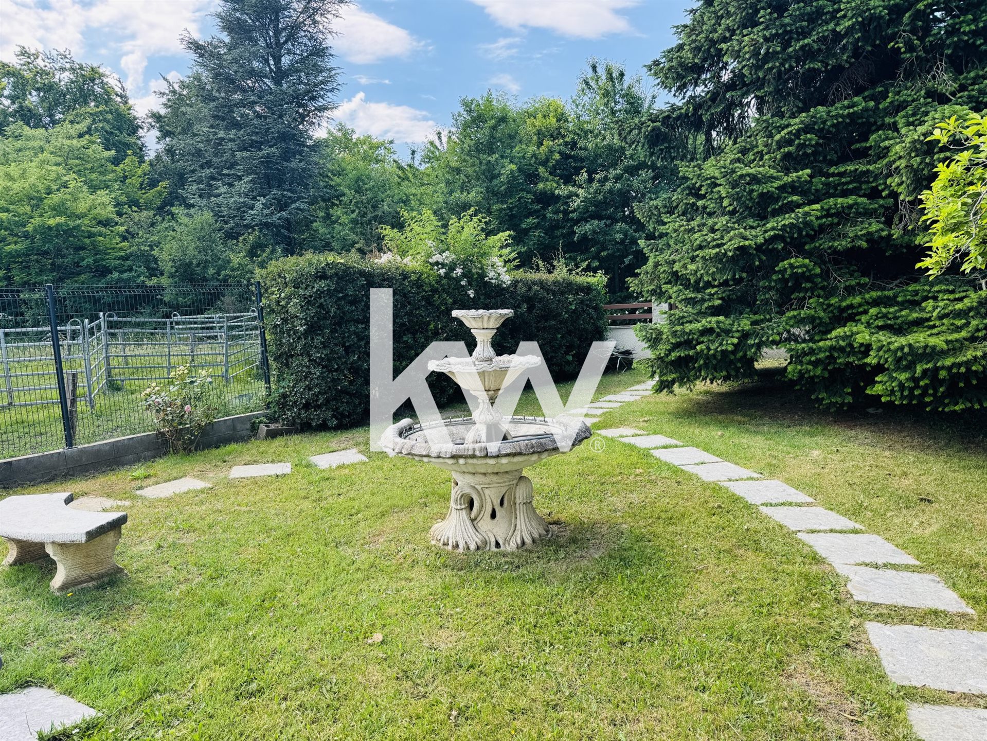 Maison à vendre, 196m², Saint-Jean-Bonnefonds