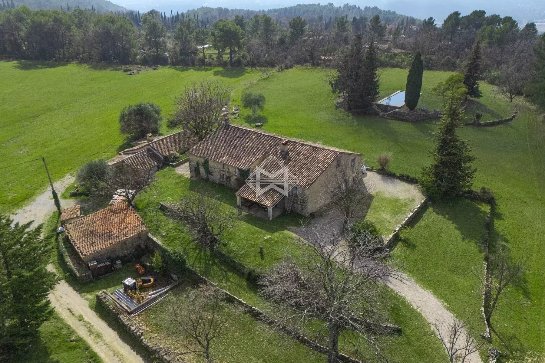 Maison à vendre, 257m², Tourrettes