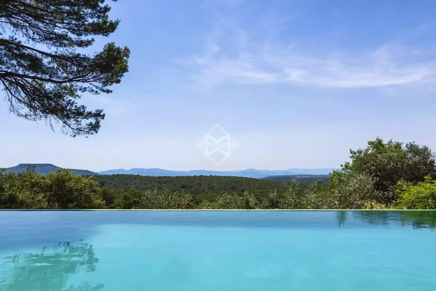 Maison à vendre, 270m², Callas